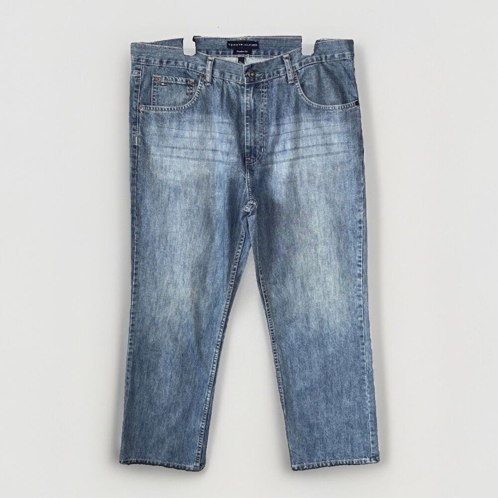 Tommy Hilfiger Jeans Freedom Fit Medium Wash Straight Leg Men 36x30 Blue